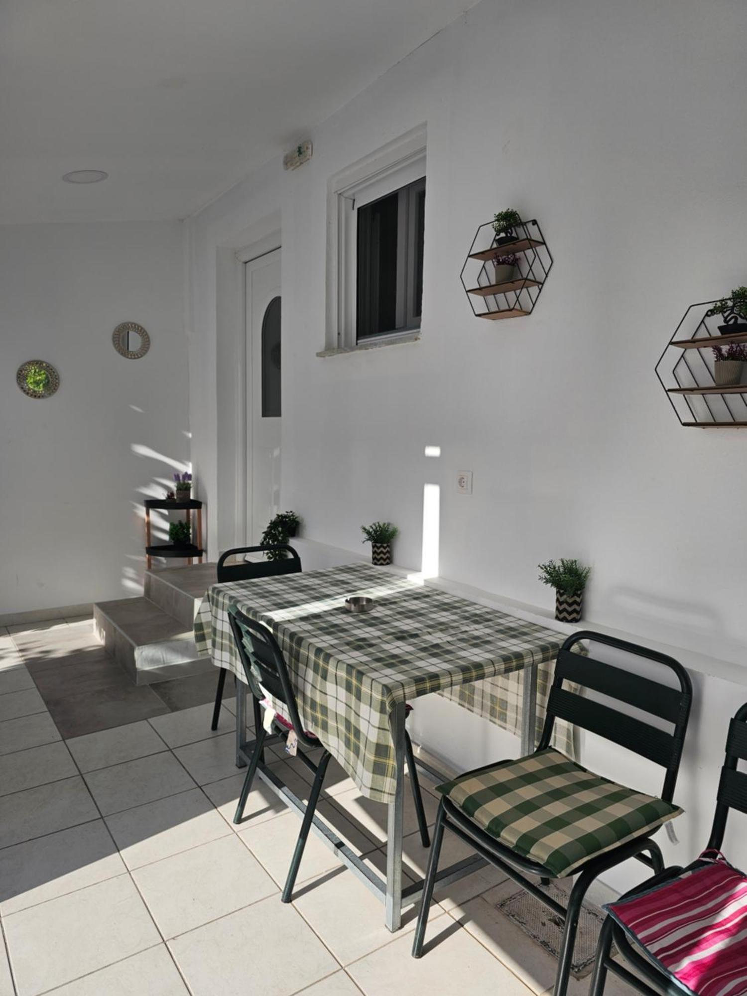 Apartament Errika Ypsos Zewnętrze zdjęcie
